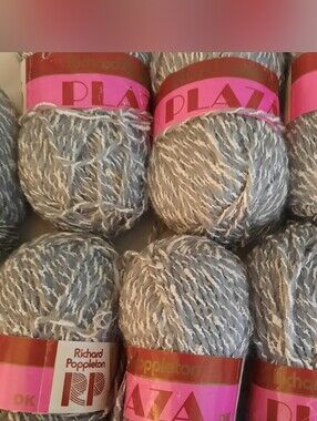 De-Stashing Vintage Yarn PLAZA - 8 50g Balls - Gray Twist